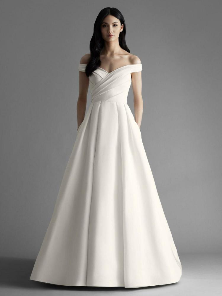 Wedding Dresses | White A-Line Wedding Dresses With Train Sleeveless Pleated Off-The-Shoulder Bridal Gowns Free Customization Wedding Wedding Dresses